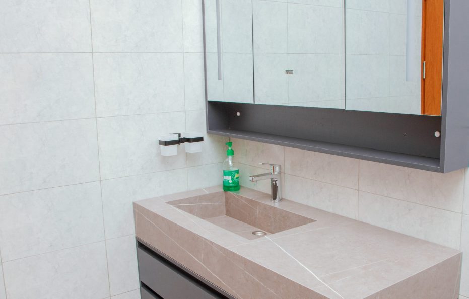 ENTEBBE SERENITY BREEZE APARTMENTS